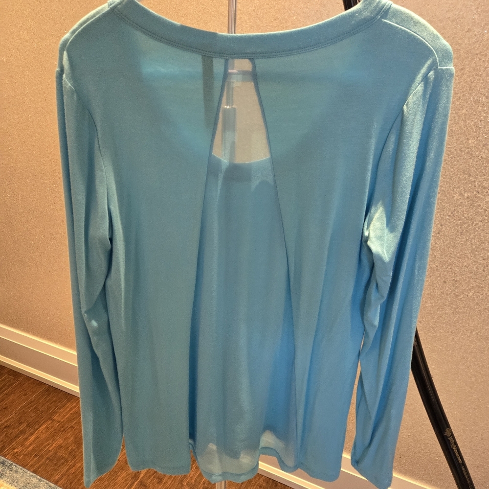 Long sleeve top